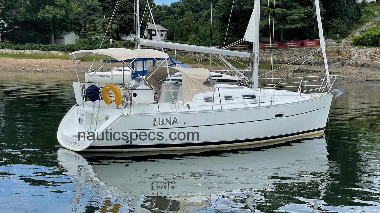 Beneteau 323 specs and reviews