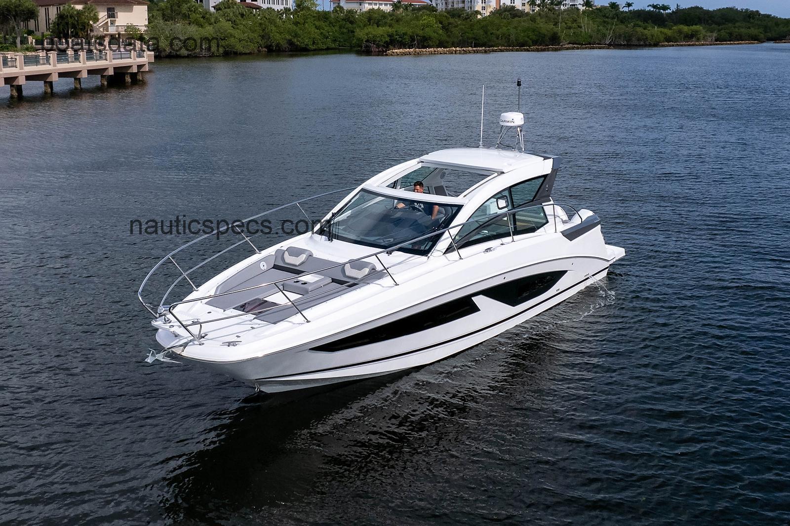 Beneteau GRAN TURISMO specs and reviews