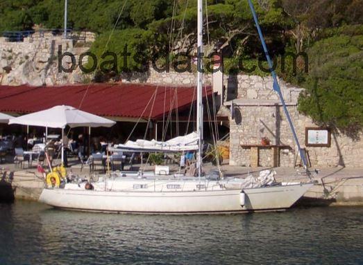 Contessa 38 specs and reviews 