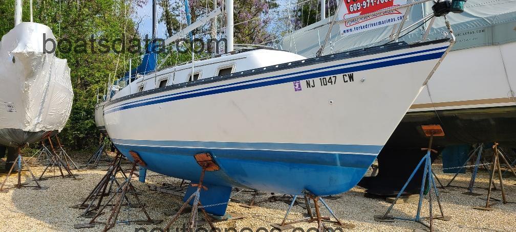Hunter 27 specs and reviews