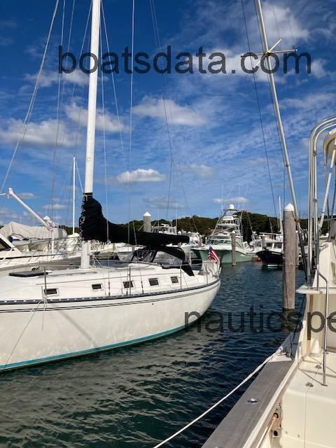 Hunter Sloop specs and reviews