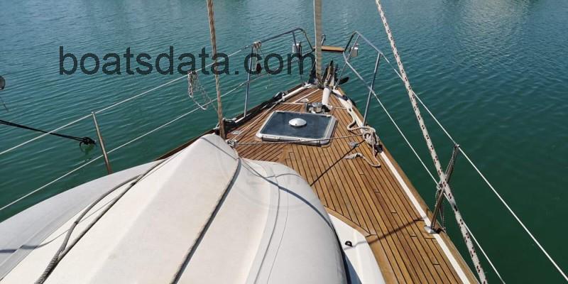 Jeanneau Sun Odyssey 49 specs and reviews