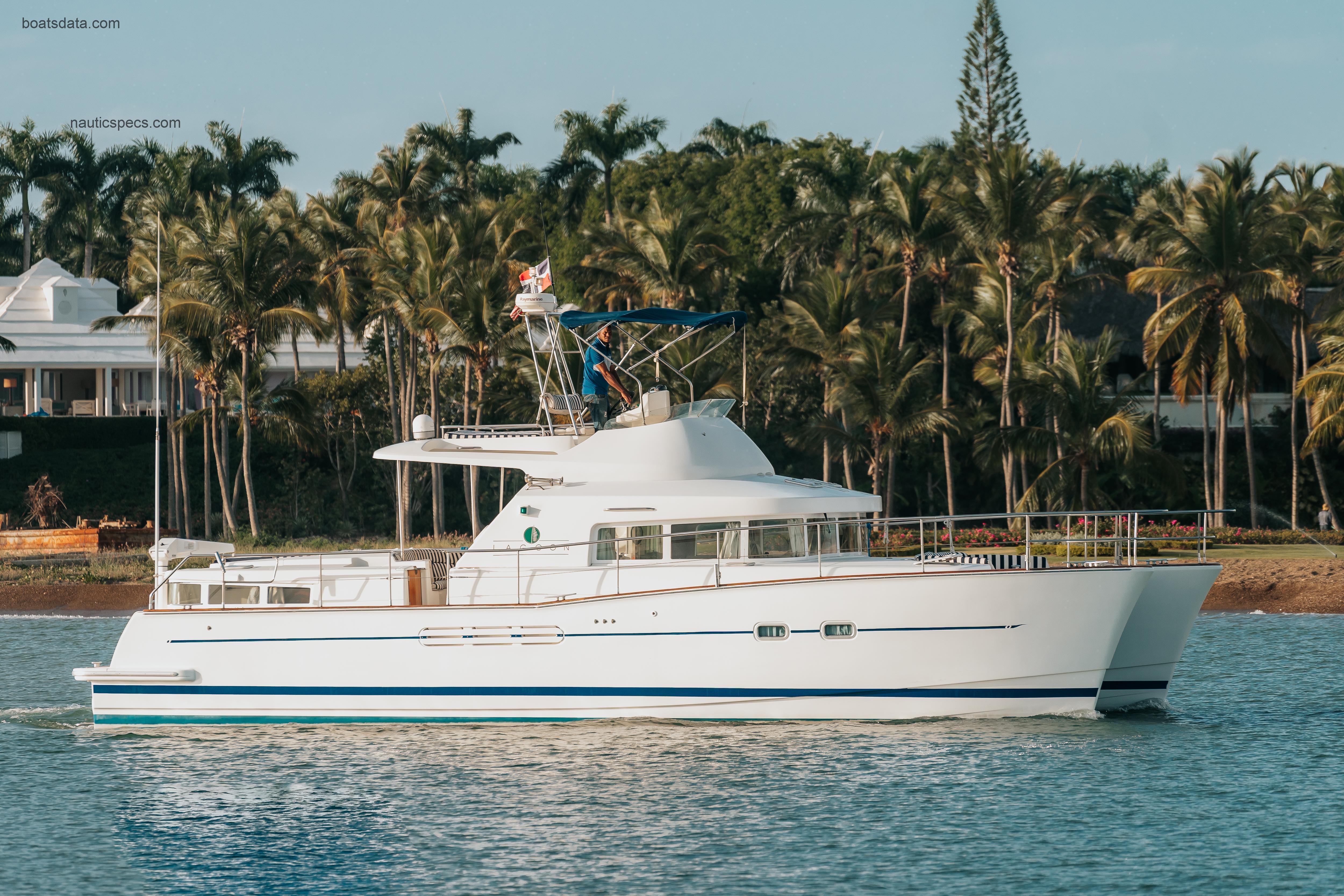 Lagoon 43 specs and reviews